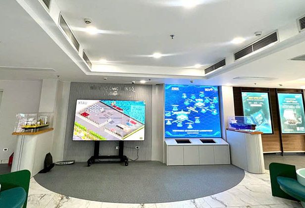 Đột Phá Số Hóa Cảng Biển: CEH và BIDV CN Tây Hồ Ra Mắt Không Gian Công Nghệ “Make In Vietnam”